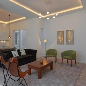 boutique-apartments-velazquez-1900.1costadelsol.com/